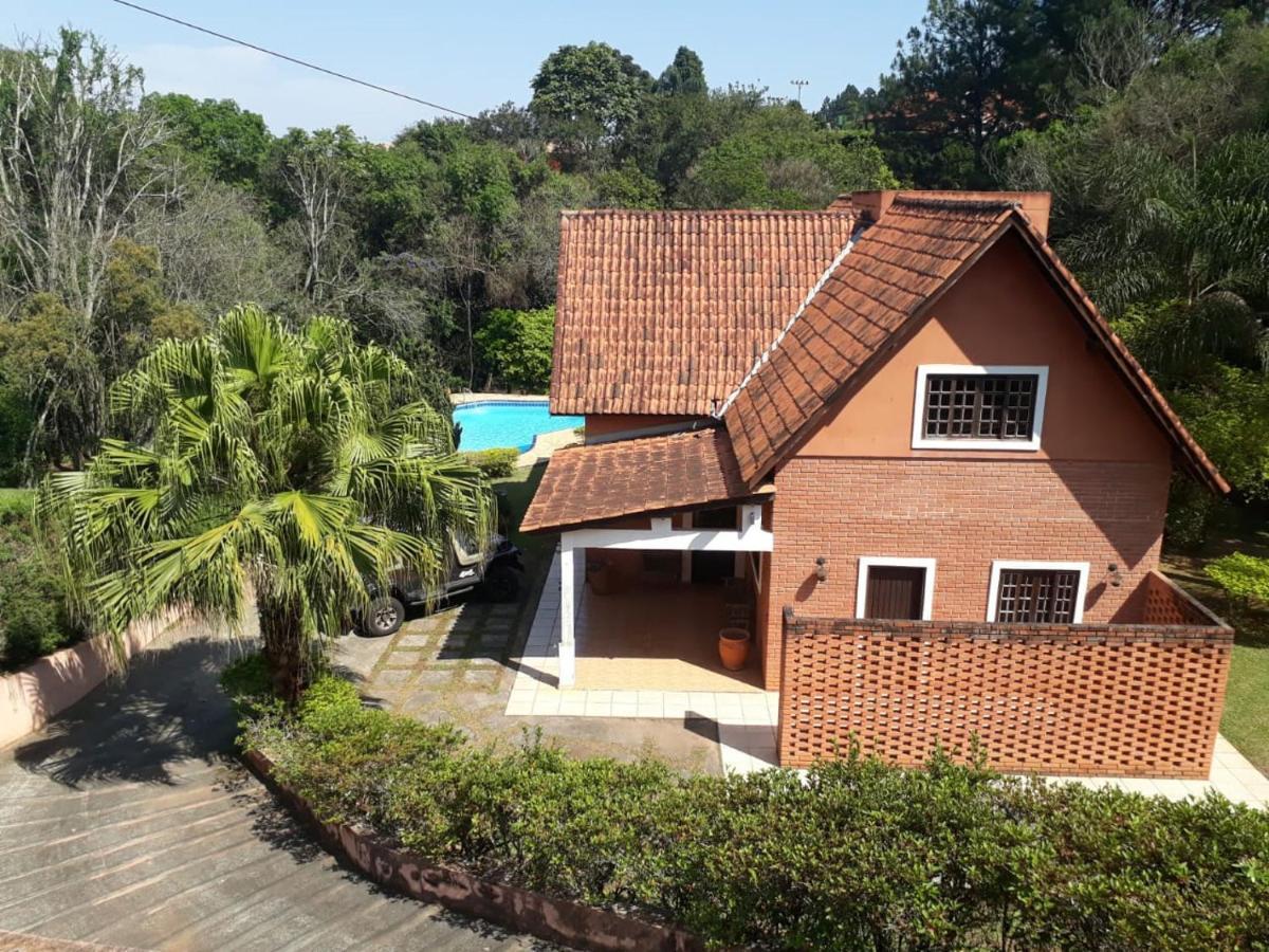Alugo Linda Casa De Campo Perto De Sao Paulo Com Otimo Jardim, Piscina E Lareira. Sara-Sara Kültér fotó